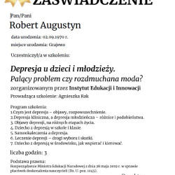 Powiększ